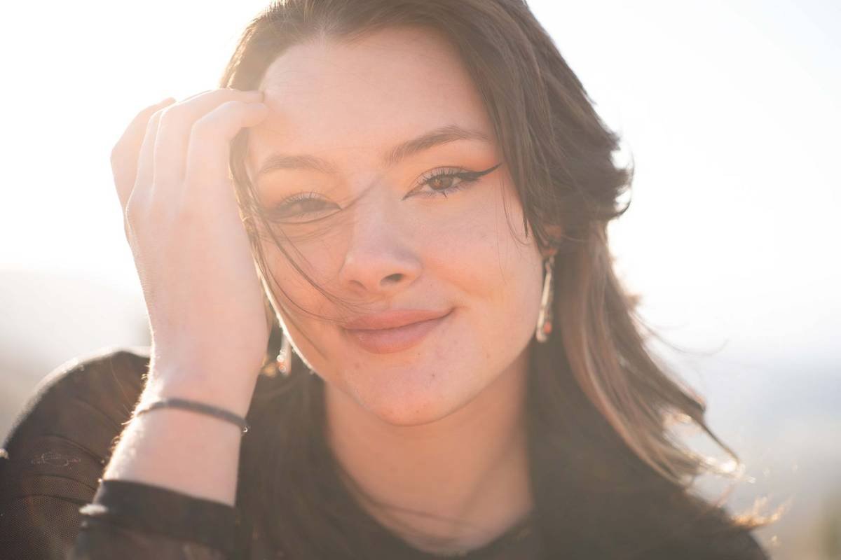 Sunlit close-up senior portrait